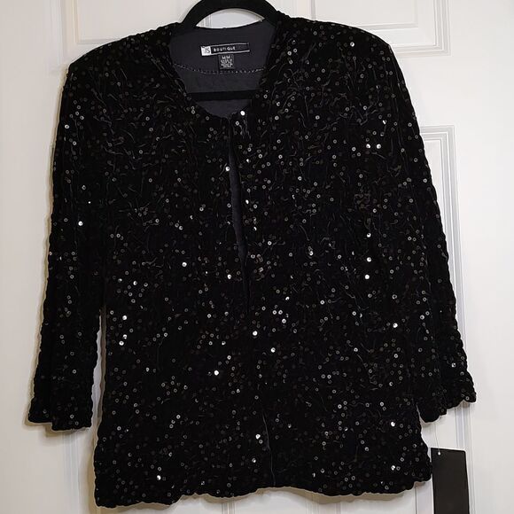 JS Boutique Jackets & Blazers - J S Boutique Sequined Quilted Stretch Velvet Special Occasion Jacket Black NWT